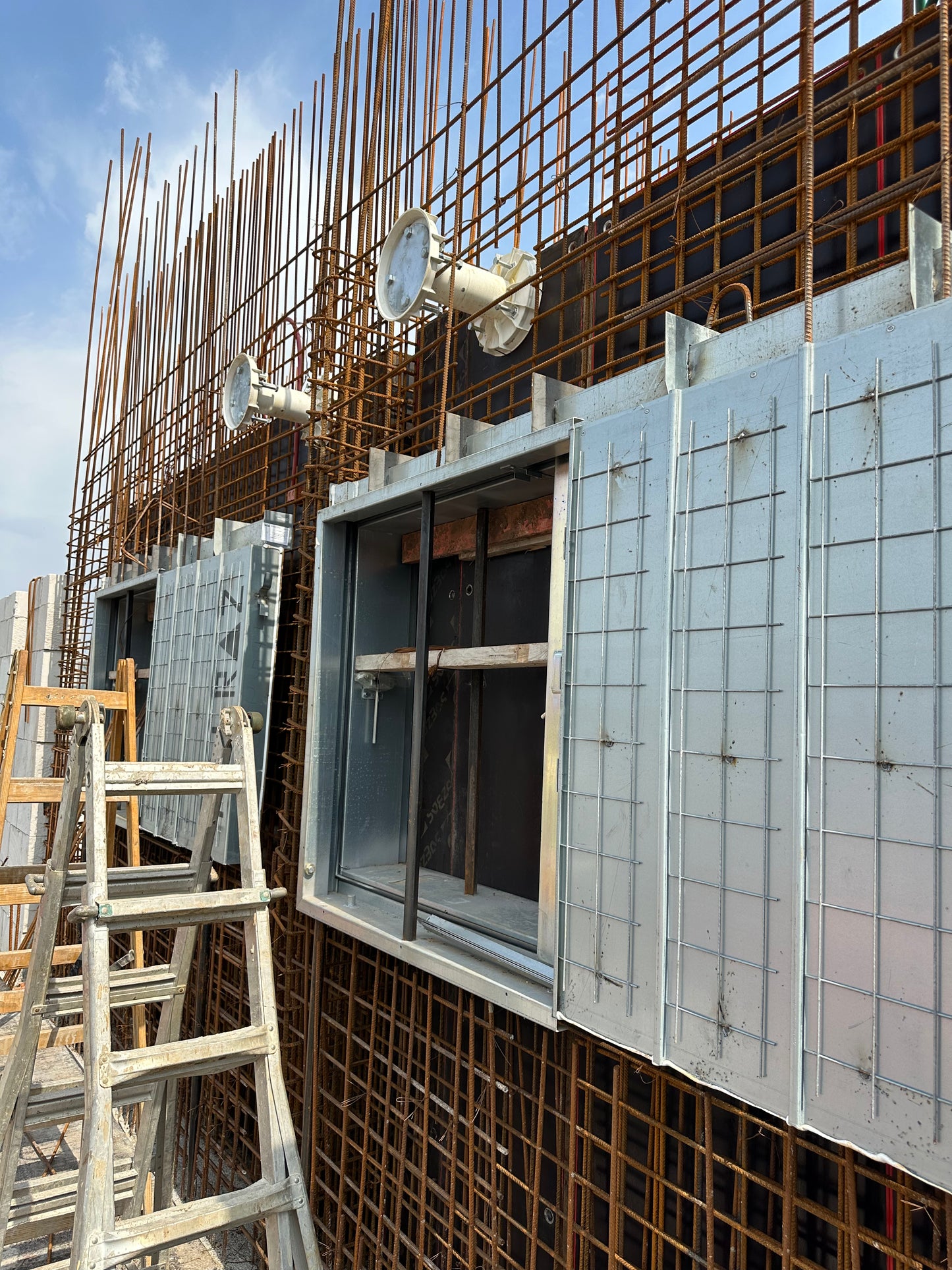 Brackets for ArcSafe 360