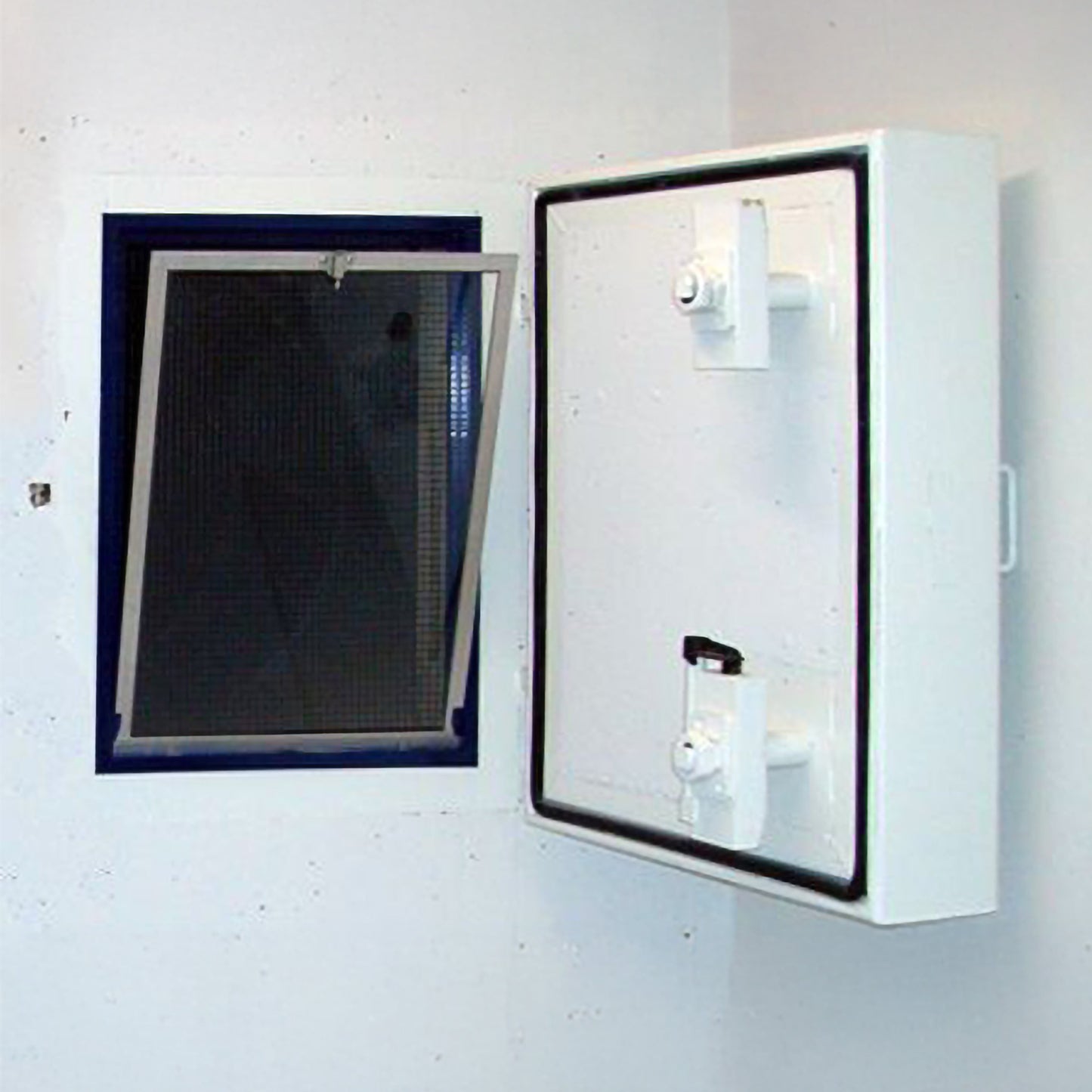 The Swiss Kit | DIY Bunker Bundle