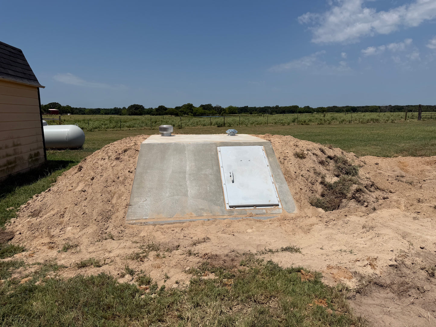 Precast Tornado Shelter Jumbo 10 Person Shelter